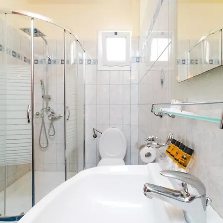 Escape * Chrisi Ammoudia