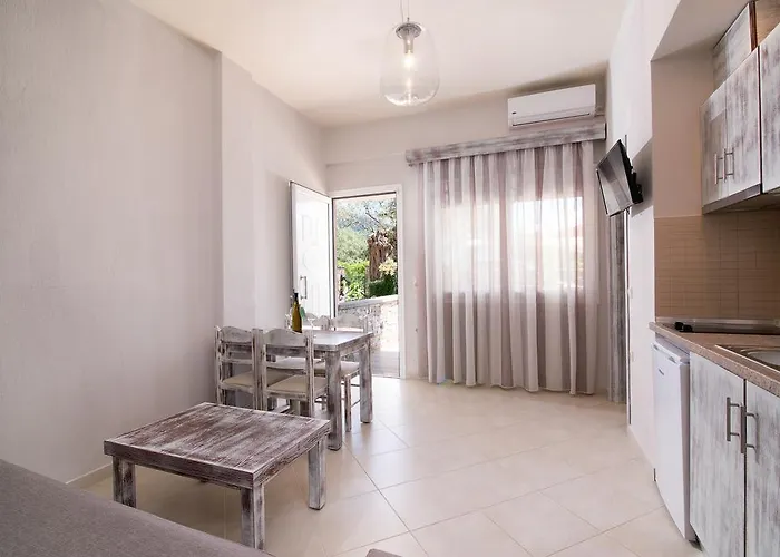 Escape * Chrysi Ammoudia