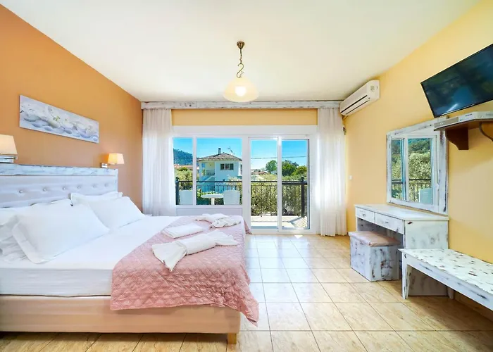 Escape Chrysi Ammoudia